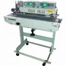 セミ・オートシール機